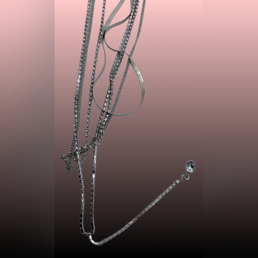 Necklace - Picture 3 of 7